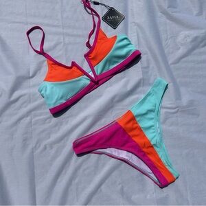 Zaful Bikini Top Womens Medium Pink Orange Blue V Wire Ribbed Bikini NWT 2 Piece